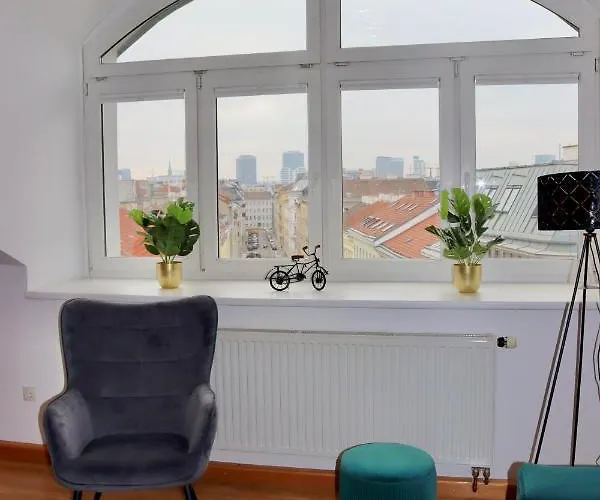 Sauna Penthouse Near Prater דירה *